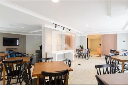 Apartamento à venda com 158m², 3 quartos e 3 vagas Apartamento à venda com 158m², 3 quartos e 3 vagasÁrea comum - Salão de festas