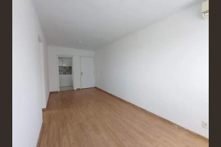 Sala de apartamento para alugar com 2 quartos, 50m² em São José, Porto Alegre