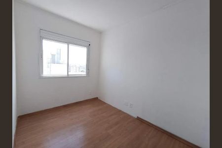Quarto 1 de apartamento para alugar com 2 quartos, 50m² em São José, Porto Alegre