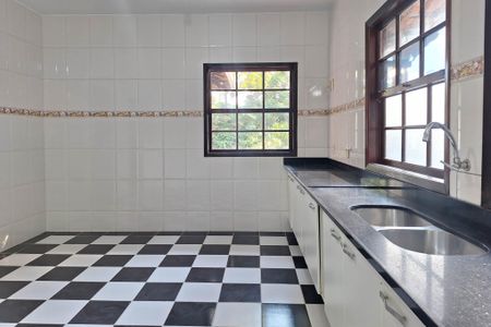 Casa de condomínio à venda com 258m², 3 quartos e 4 vagasCozinha