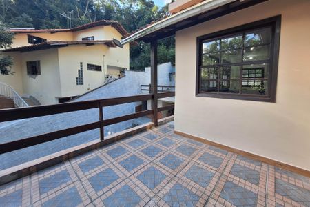Varanda da Sala de casa de condomínio à venda com 3 quartos, 258m² em Santa Barbara, Niterói