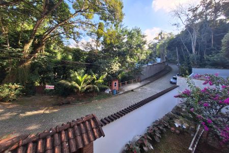 Casa de condomínio à venda com 258m², 3 quartos e 4 vagasSala