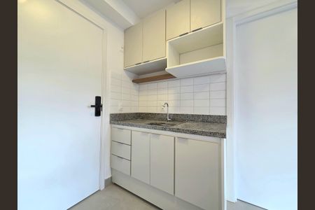 Cozinha de apartamento para alugar com 1 quarto, 26m² em Vila Olímpia, São Paulo