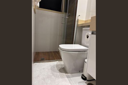 Apartamento à venda com 56m², 2 quartos e 1 vaga Apartamento à venda com 56m², 2 quartos e 1 vagaBanheiro