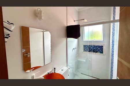 Casa à venda com 240m², 3 quartos e 8 vagasBanheiro da 