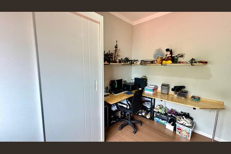 Casa à venda com 240m², 3 quartos e 8 vagasQuarto Suíte 3