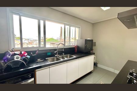 Casa à venda com 240m², 3 quartos e 8 vagasCozinha