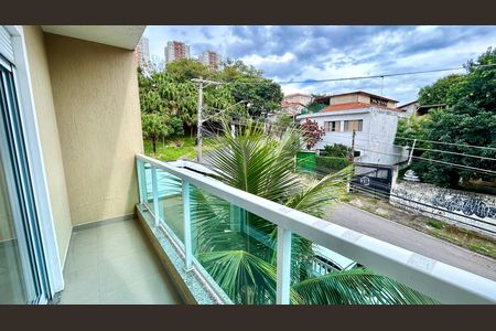 Casa à venda com 240m², 3 quartos e 8 vagasSacada da Suíte 1