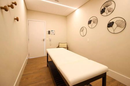 Quarto  de apartamento para alugar com 2 quartos, 73m² em Pinheiros, São Paulo