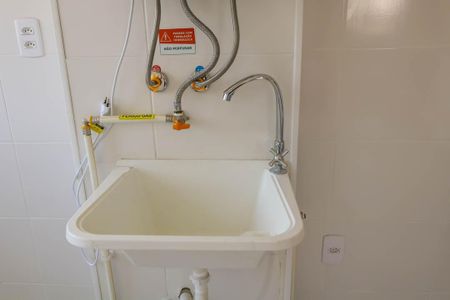 Apartamento para alugar com 40m², 2 quartos e sem vagaÁrea de Serviço