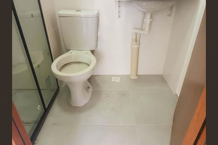 Apartamento para alugar com 40m², 2 quartos e sem vagaBanheiro