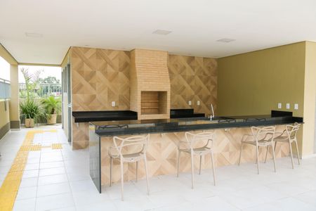 Apartamento para alugar com 40m², 2 quartos e sem vagaÁrea comum - Churrasqueira