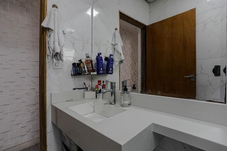 Casa para alugar com 150m², 2 quartos e 2 vagasBanheiro