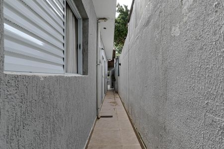 Casa para alugar com 150m², 2 quartos e 2 vagasCorredor