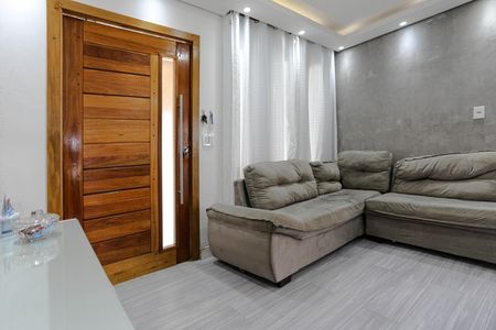 Casa para alugar com 150m², 2 quartos e 2 vagasSala
