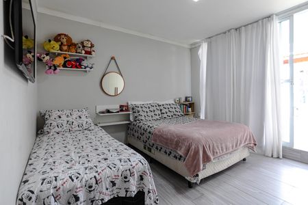 Casa para alugar com 150m², 2 quartos e 2 vagasQuarto 2