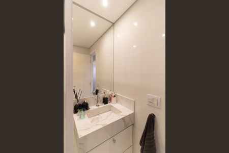 Apartamento à venda com 76m², 3 quartos e 1 vaga Apartamento à venda com 76m², 3 quartos e 1 vagaBanheiro Social