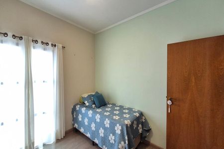 Casa à venda com 267m², 5 quartos e 5 vagasQuarto 3 
