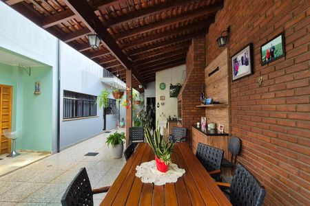 Casa à venda com 267m², 5 quartos e 5 vagasÁrea comum - Churrasqueira