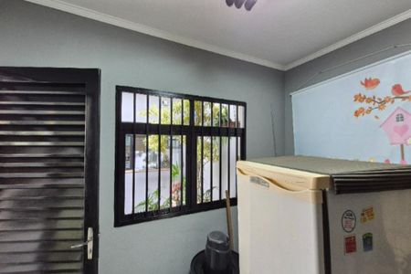Casa à venda com 267m², 5 quartos e 5 vagasQuarto de Despensa 