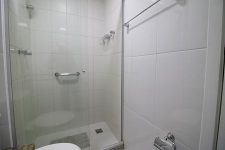 Apartamento para alugar com 70m², 2 quartos e 2 vagasBanheiro da Suíte 2