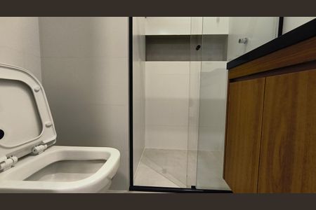 Apartamento para alugar com 42m², 2 quartos e sem vaga Apartamento para alugar com 42m², 2 quartos e sem vagaBanheiro