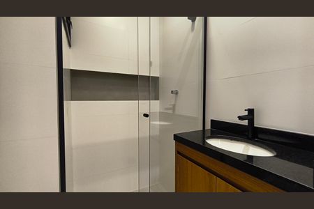 Apartamento para alugar com 42m², 2 quartos e sem vaga Apartamento para alugar com 42m², 2 quartos e sem vagaBanheiro