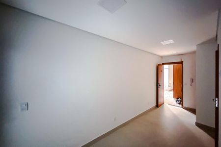 Studio para alugar com 42m², 2 quartos e sem vaga Studio para alugar com 42m², 2 quartos e sem vagaSala/Cozinha