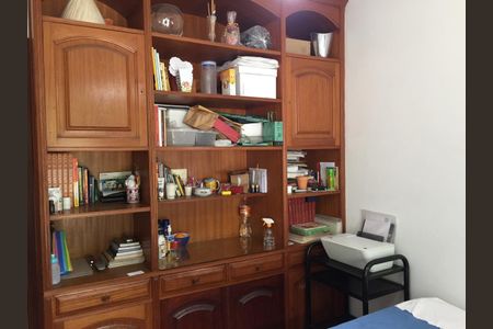 Apartamento à venda com 200m², 4 quartos e 4 vagasQuarto 2