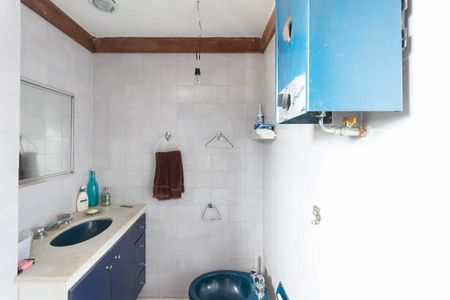 Apartamento à venda com 200m², 4 quartos e 4 vagasBanheiro Suíte