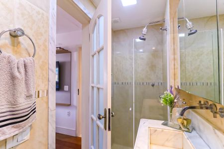 Apartamento à venda com 72m², 3 quartos e 1 vagaBanheiro
