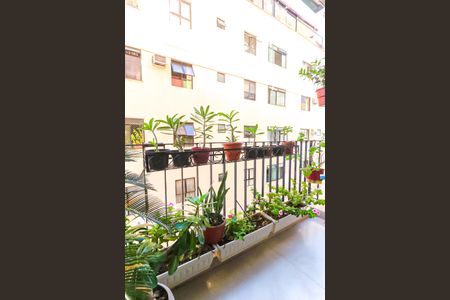 Apartamento à venda com 72m², 3 quartos e 1 vagaVaranda da Sala
