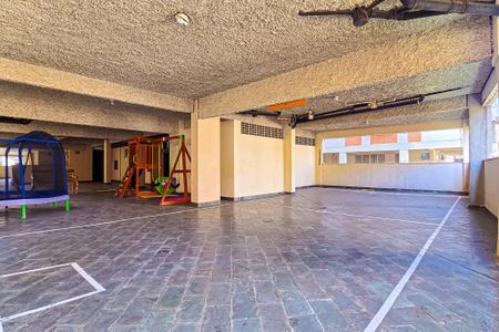Apartamento à venda com 72m², 3 quartos e 1 vagaÁrea comum - Playground