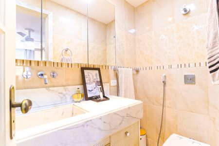 Apartamento à venda com 72m², 3 quartos e 1 vagaBanheiro