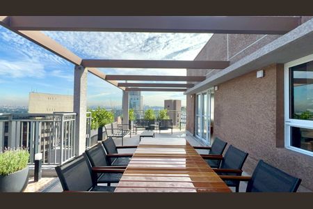 Studio à venda com 31m², 1 quarto e sem vagaRooftop 