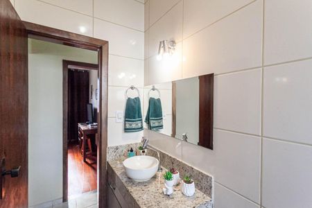 Apartamento à venda com 125m², 3 quartos e 4 vagasBanheiro social 