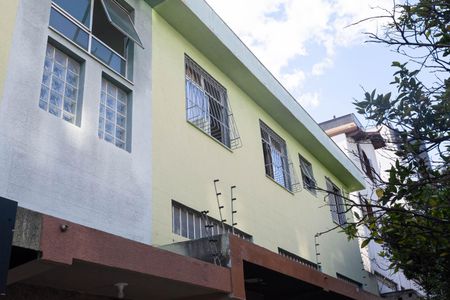Apartamento à venda com 125m², 3 quartos e 4 vagasFachada