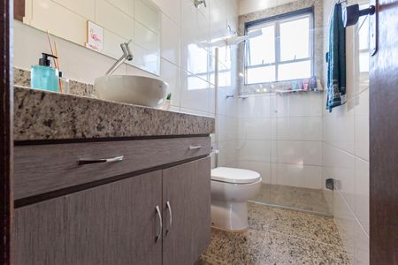 Apartamento à venda com 125m², 3 quartos e 4 vagasBanheiro social 