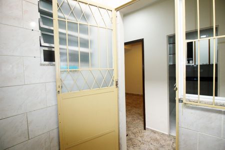 Casa à venda com 65m², 2 quartos e 1 vagaÁrea de Serviço