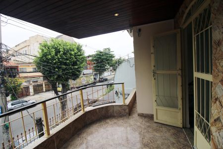 Casa à venda com 65m², 2 quartos e 1 vagaVaranda
