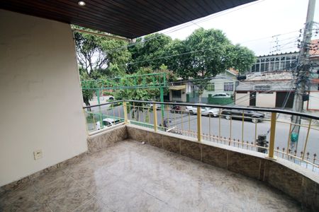 Casa à venda com 65m², 2 quartos e 1 vagaVaranda