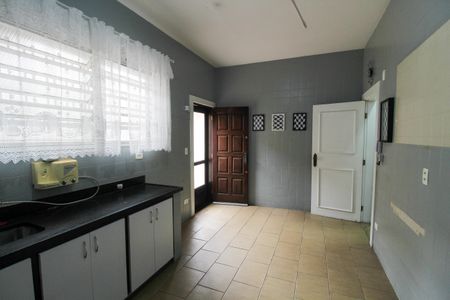 Casa para alugar com 401m², 4 quartos e 5 vagasCozinha