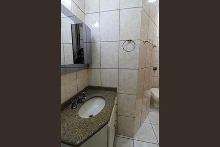 Casa para alugar com 401m², 4 quartos e 5 vagasBanheiro