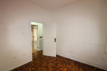 Casa para alugar com 401m², 4 quartos e 5 vagasQuarto 1