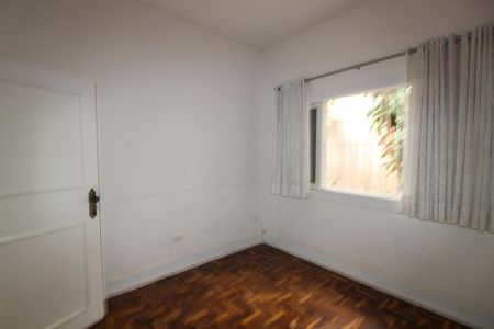 Casa para alugar com 401m², 4 quartos e 5 vagasQuarto 1