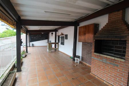 Casa para alugar com 401m², 4 quartos e 5 vagasChurrasqueira