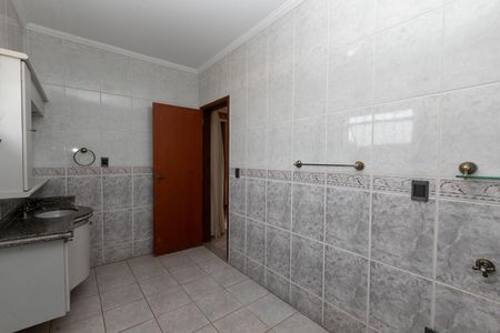 Casa à venda com 270m², 4 quartos e 3 vagas
