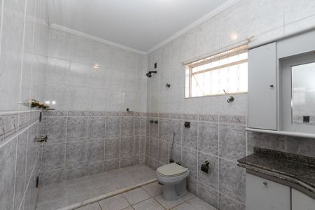 Casa à venda com 270m², 4 quartos e 3 vagas