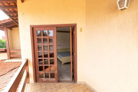 Casa à venda com 270m², 4 quartos e 3 vagas