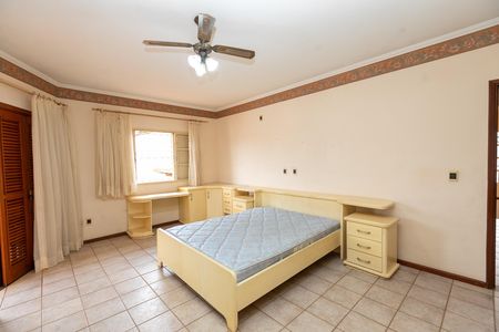 Casa à venda com 270m², 4 quartos e 3 vagas